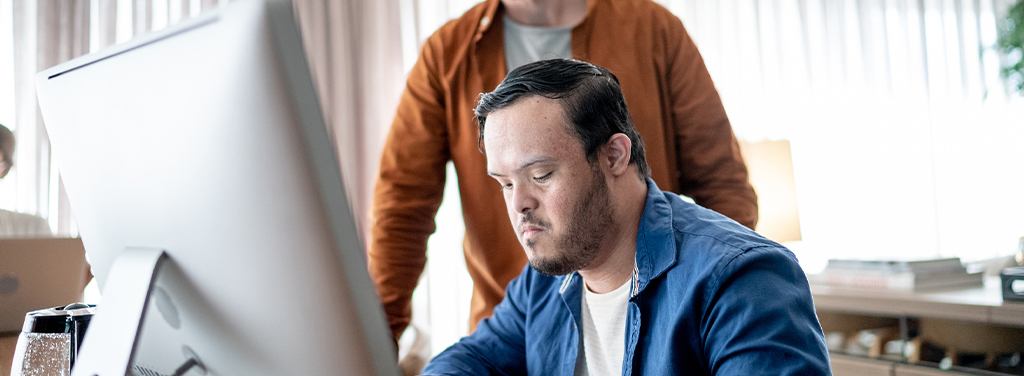 A man using a computer